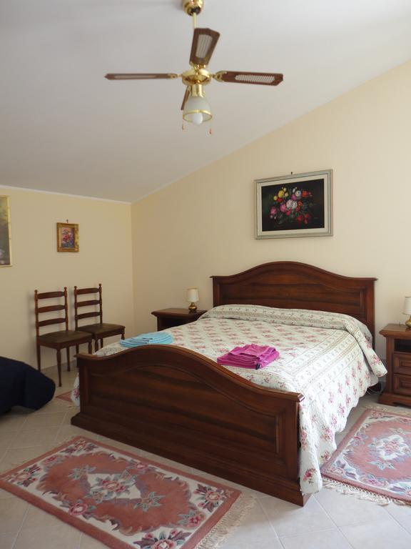 Casa Adriana Apartman Penne Kültér fotó