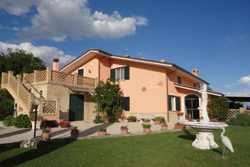 Casa Adriana Apartman Penne Kültér fotó